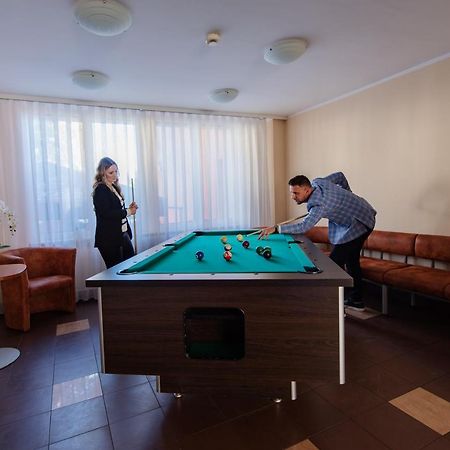 Hotel Grand Felix Krasków Εξωτερικό φωτογραφία