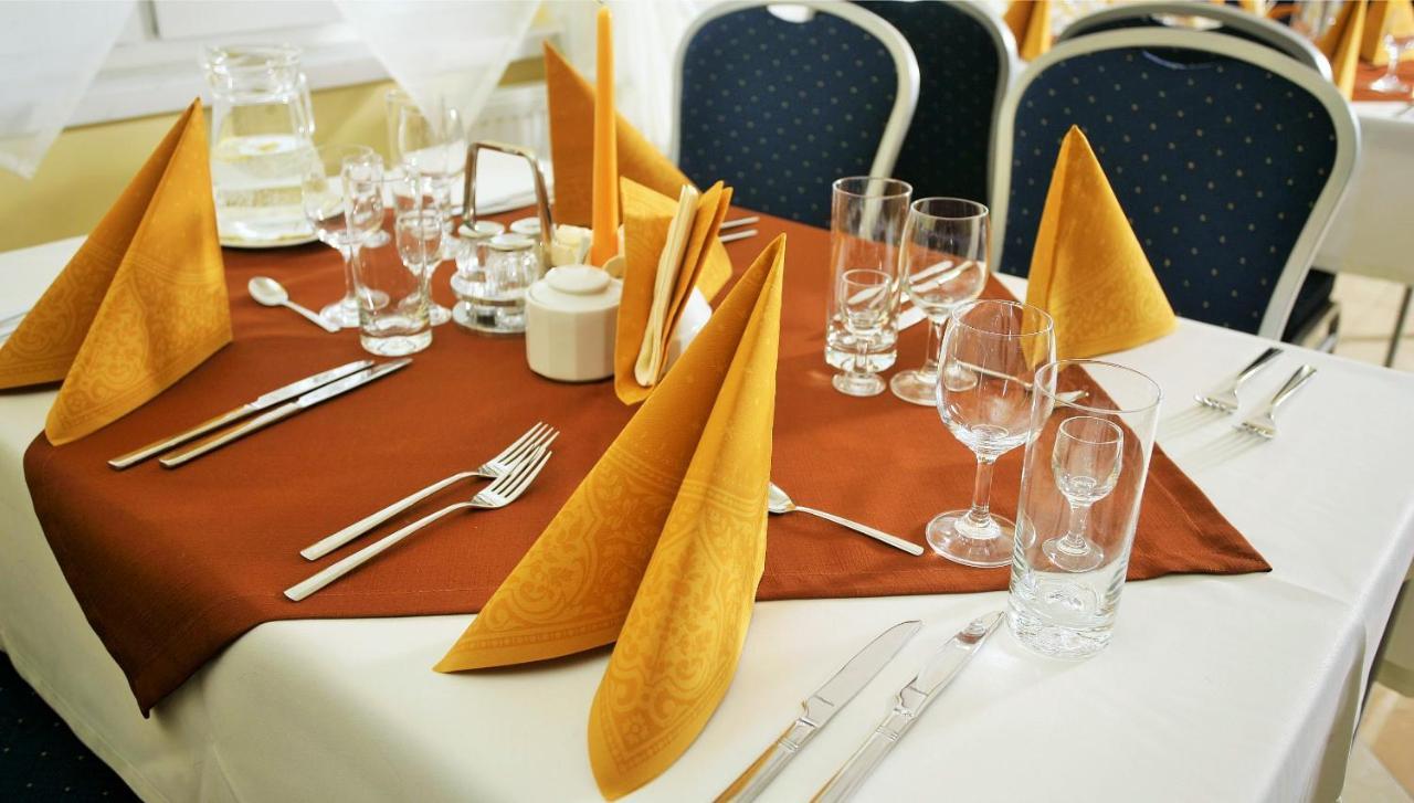 Hotel Grand Felix Krasków Εξωτερικό φωτογραφία